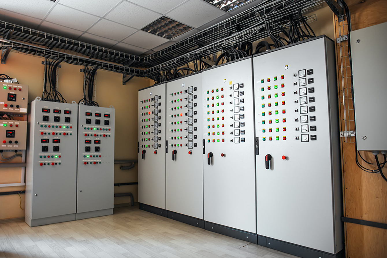 Schalt­anlagen­bau bei Elektrotechnik Ehrenberg GmbH in Rohrbach