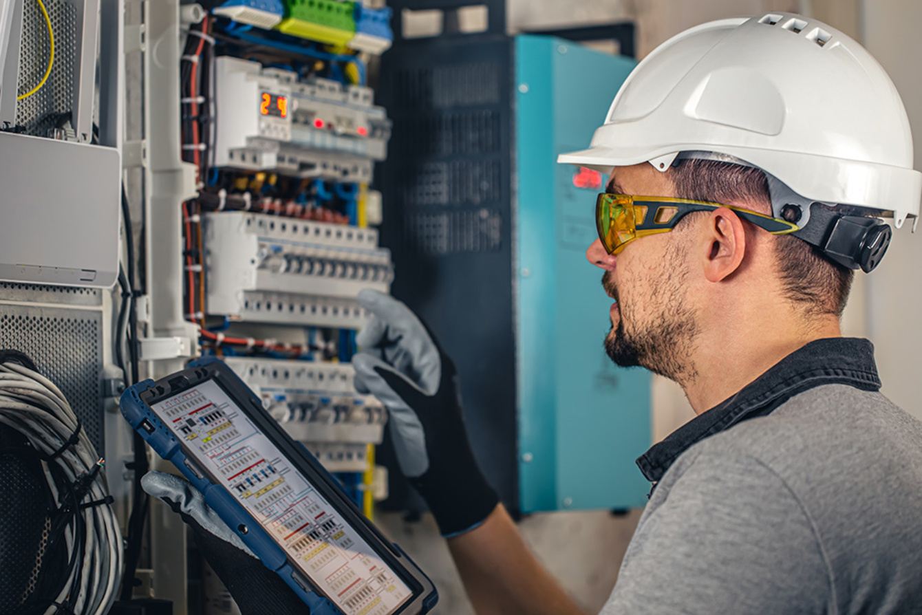 Industrie & Gewerbe bei Elektrotechnik Ehrenberg GmbH in Rohrbach